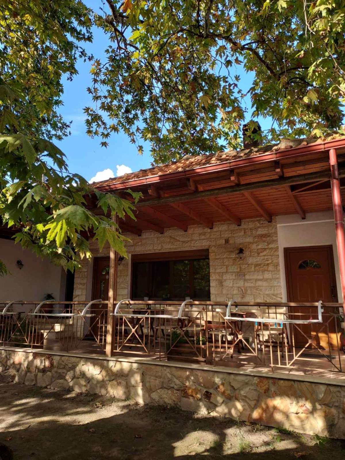 Guesthouse Platon Órma Екстериор снимка