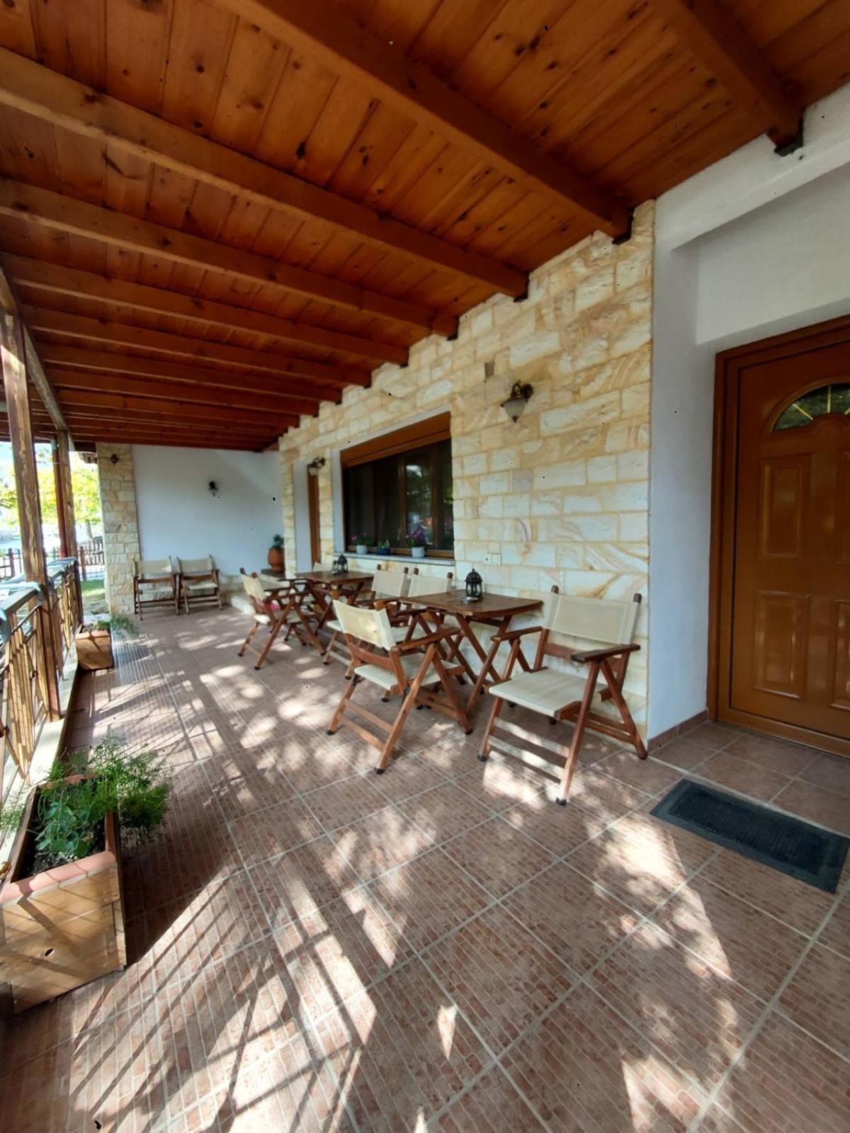 Guesthouse Platon Órma Екстериор снимка