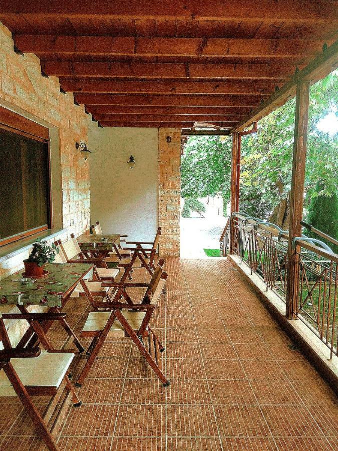 Guesthouse Platon Órma Екстериор снимка